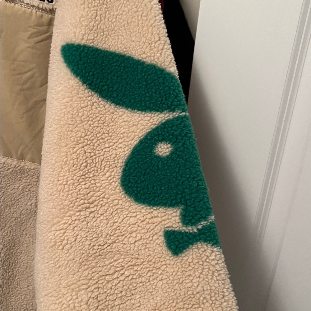 Rare Playboy x Pleasures Sherpa🔥🔥 - Picture 4 of 6